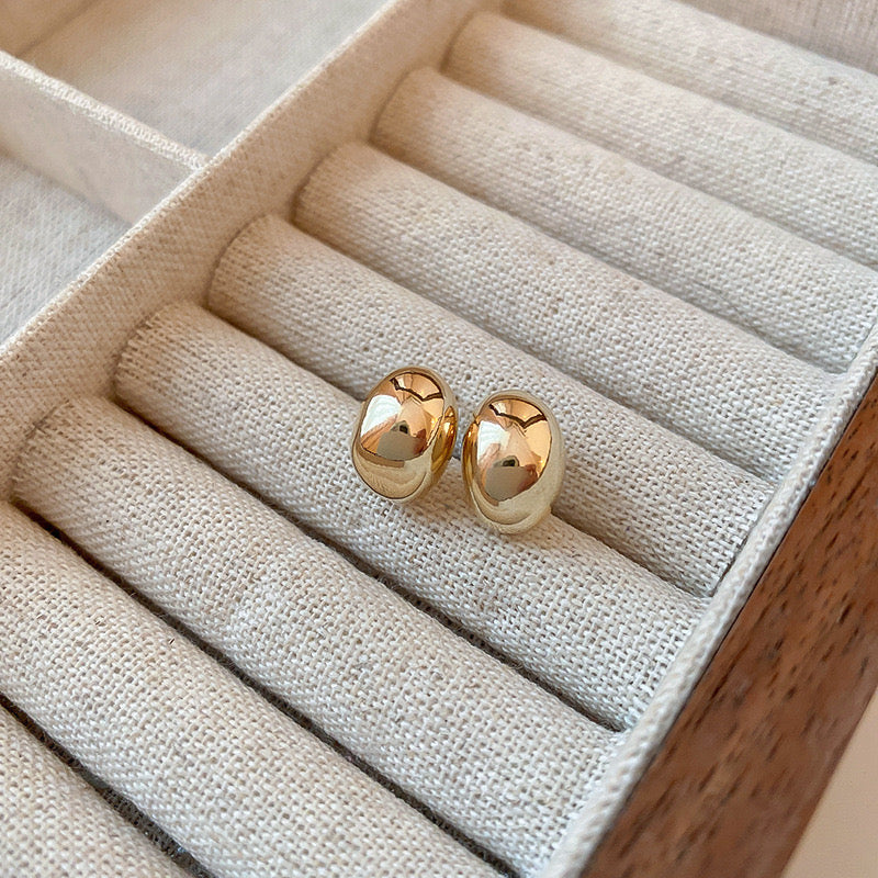 Vintage Gold Minimalist Stud Earrings