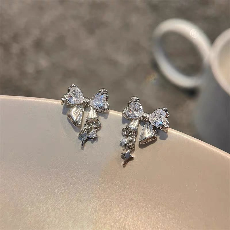 Silver Bow Stud Earrings P2