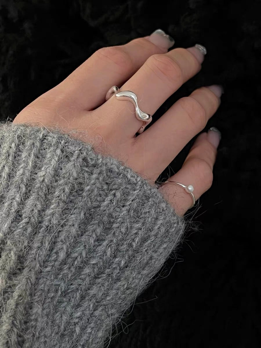 Minimalist Wave Ring