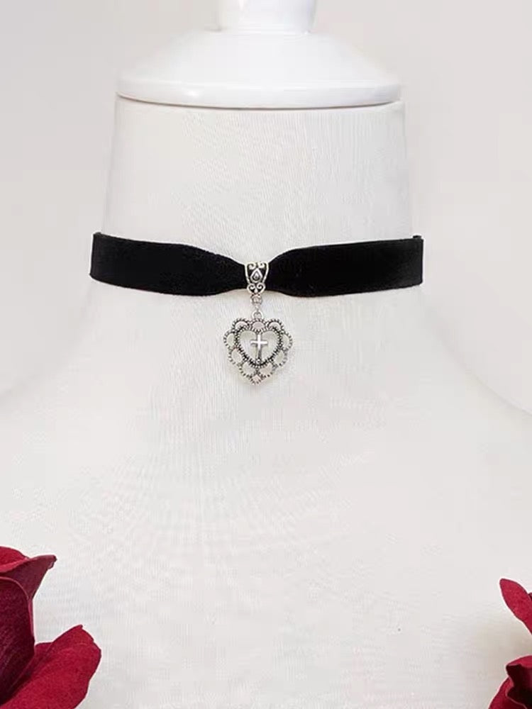 Black/Red Heart Velvet Gothic Choker/Necklace